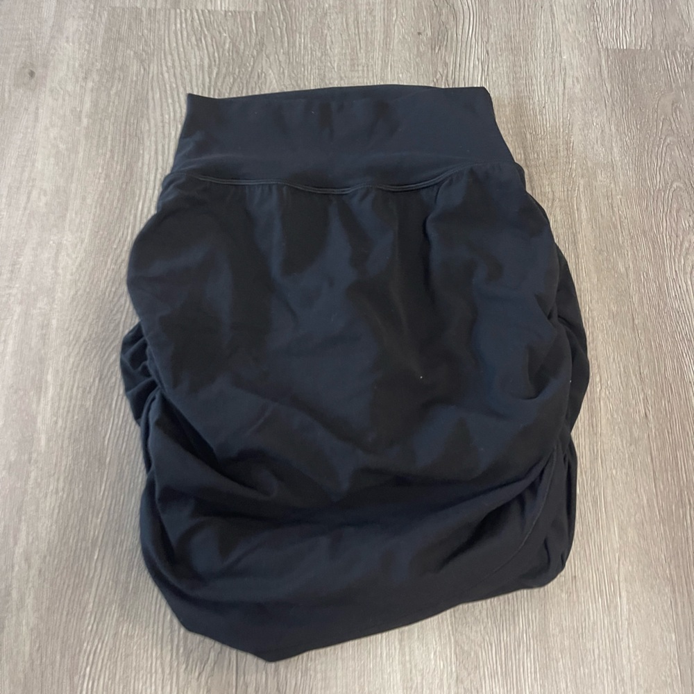 Athleta Classic Black Skirt
